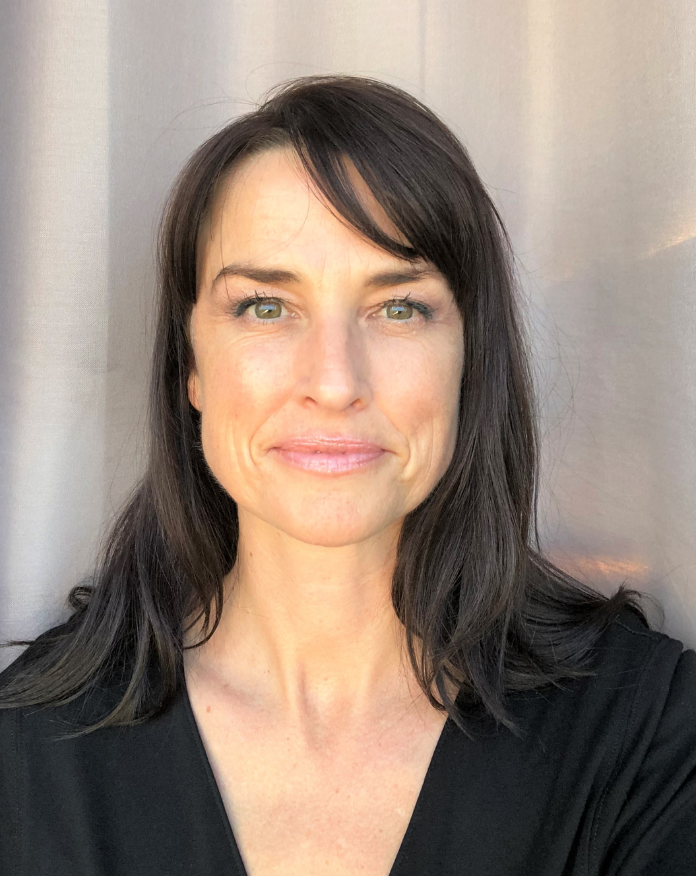Kira-Sutherland-696x876.JPG