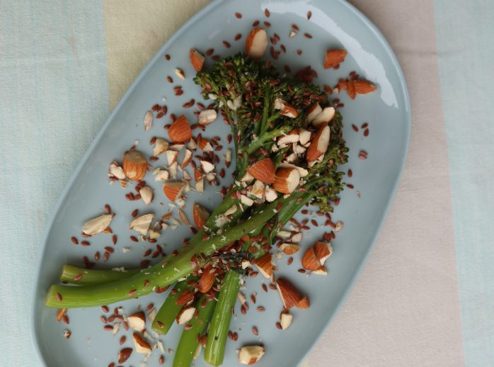 Garlic Broccoli with Flaxseed and Almonds